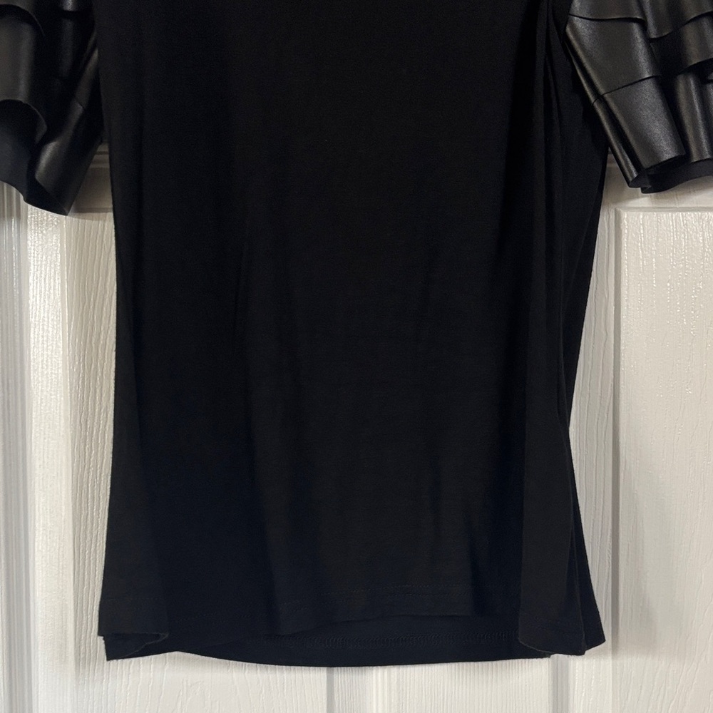 Gracia Black Blouse with Layered faux leather Sleeves - Picture 4 of 4